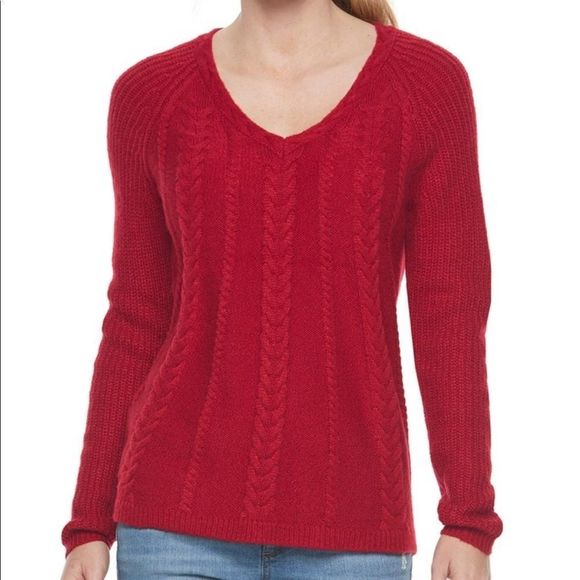 Sonoma Sweaters - CABLE knit V neck sweater